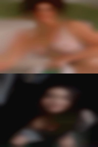 Naked woman work outside.
